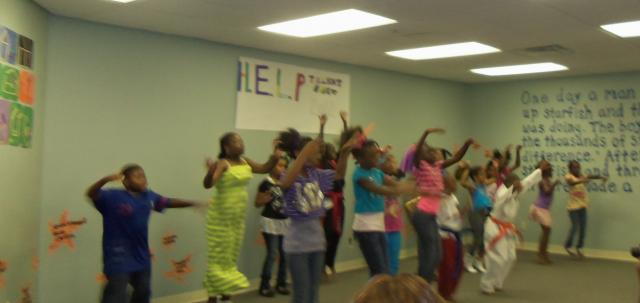 Kids dancing in talent show